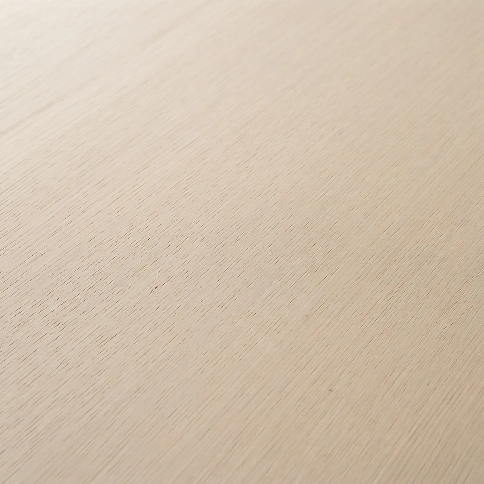 Pale oak veneer